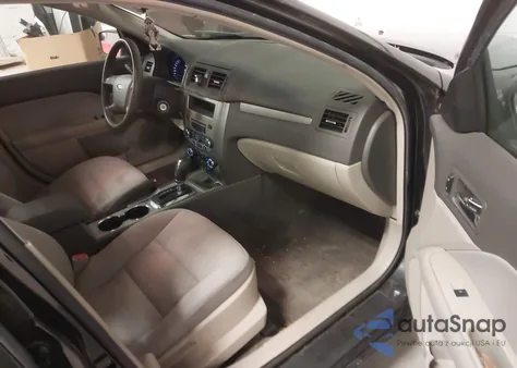 2011 Ford Fusion S from USA, damaged, VIN 3FAHP0GA0BR112545